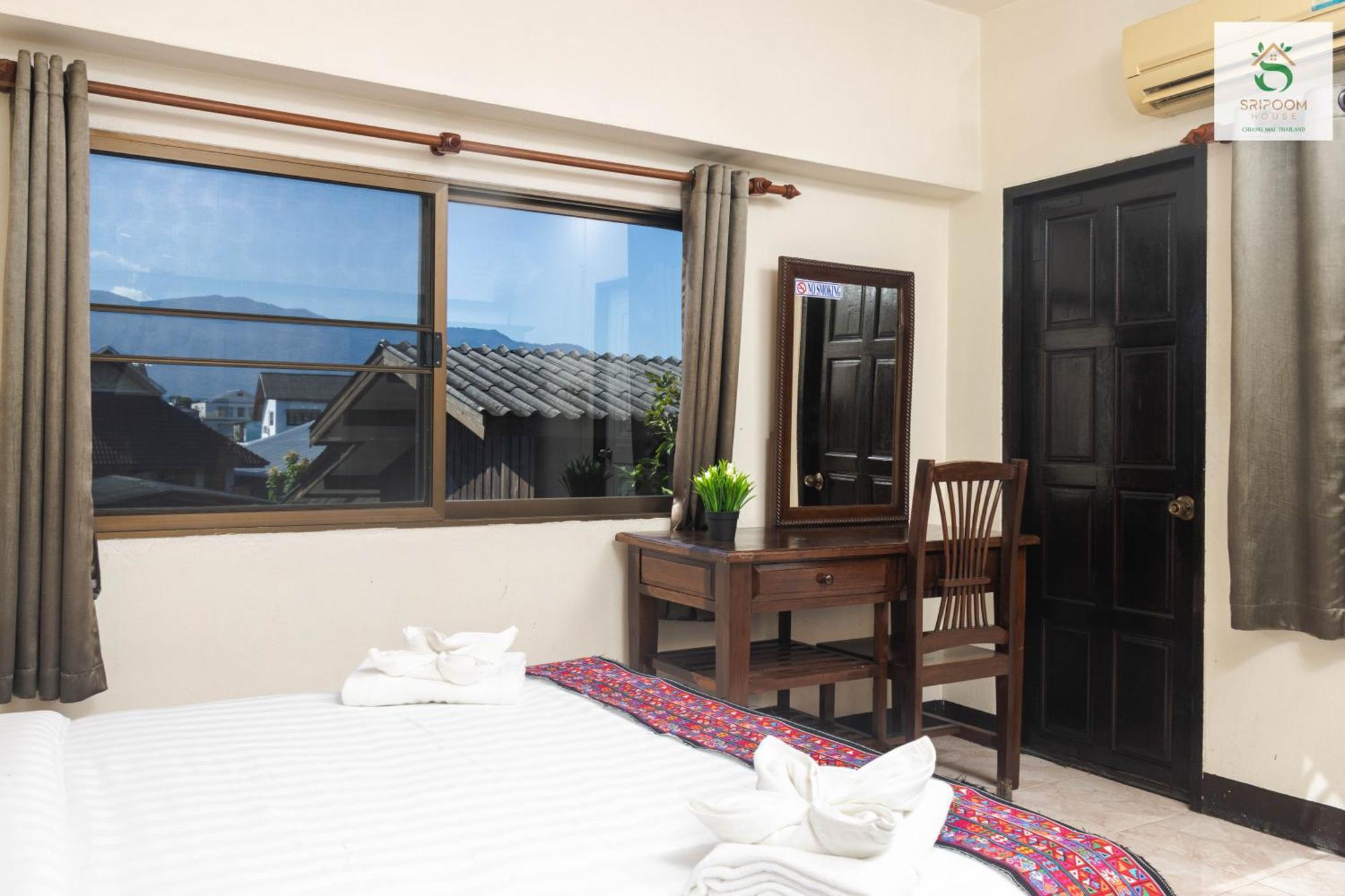 Sripoom House 1 Hotel Chiang Mai Eksteriør billede