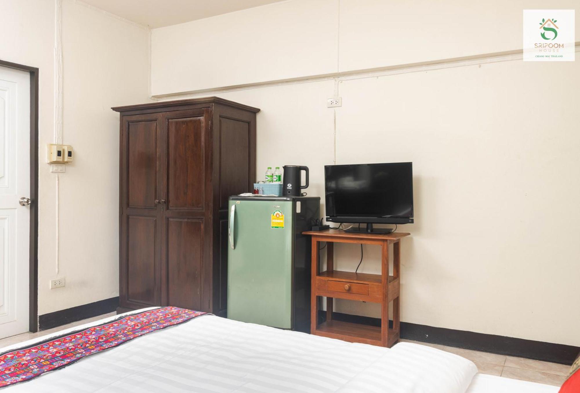 Sripoom House 1 Hotel Chiang Mai Eksteriør billede